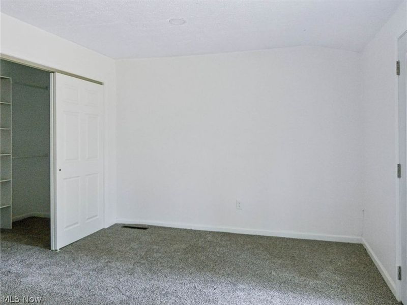 2203 Lee Boulevard, East Cleveland, OH 44112 Photo 20