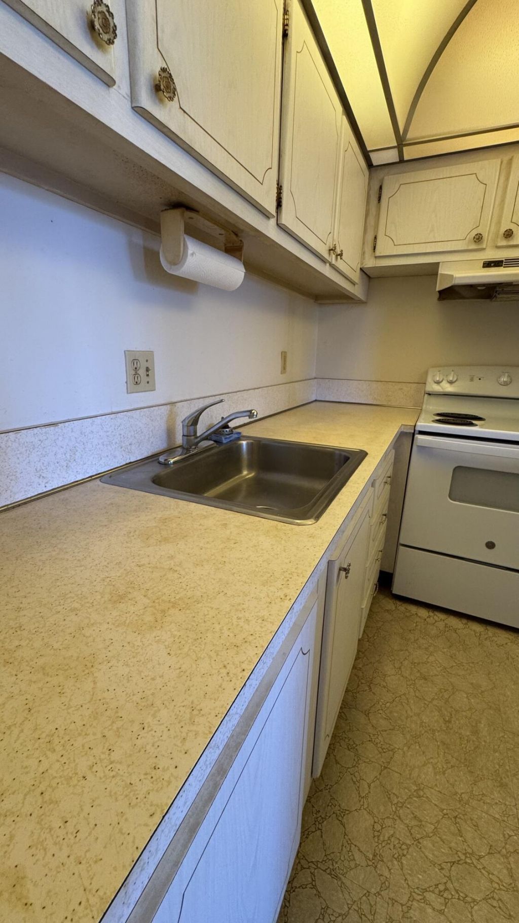 100 Village Green Circle E, Unit 314, Palm Springs, FL 33461 Photo