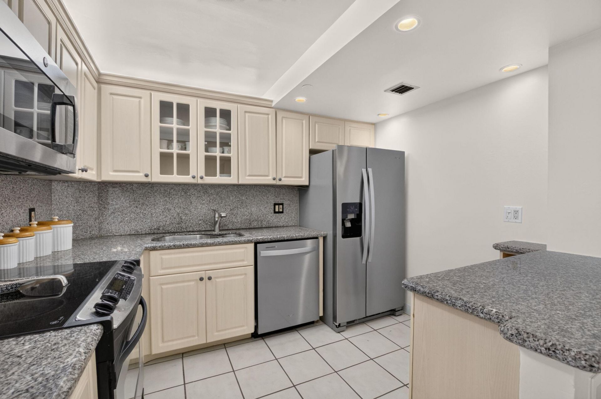 3912 S Ocean Boulevard, Unit 501, Highland Beach, FL 33487 Photo