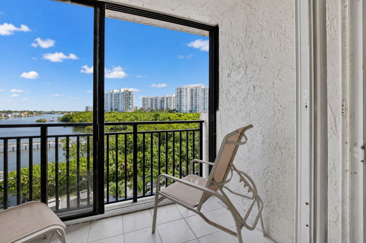 3912 S Ocean Boulevard, Unit 501, Highland Beach, FL 33487 Photo