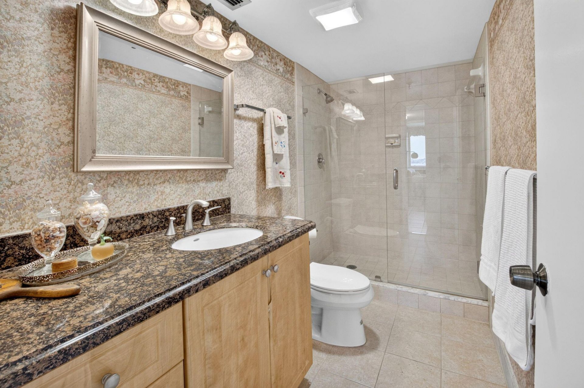 3912 S Ocean Boulevard, Unit 501, Highland Beach, FL 33487 Photo