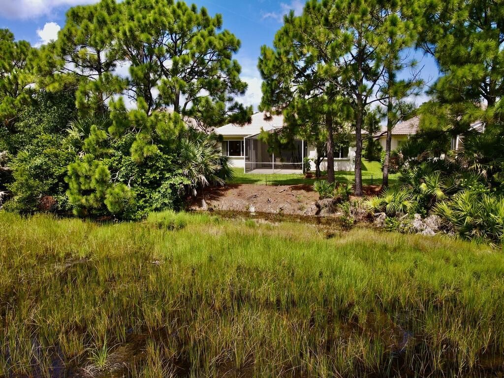 9110 Bay Harbour Circle, West Palm Beach, FL 33411 Photo
