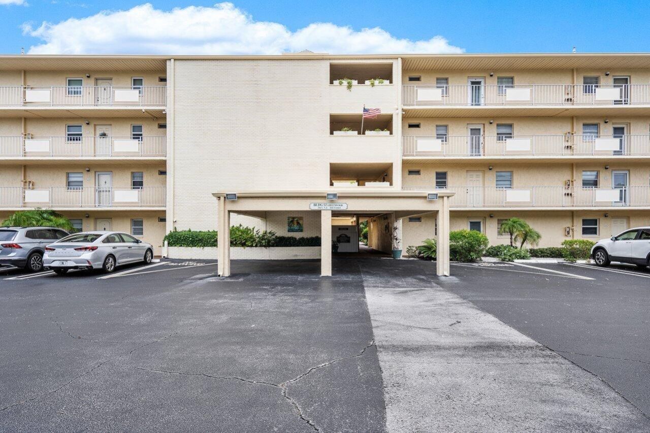 2615 NE 3rd Court, Unit 308, Boynton Beach, FL 33435 Photo