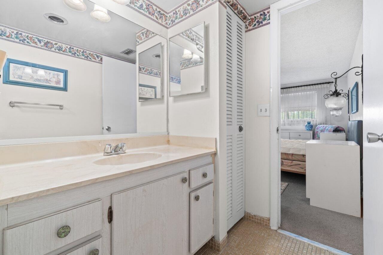 2615 NE 3rd Court, Unit 308, Boynton Beach, FL 33435 Photo