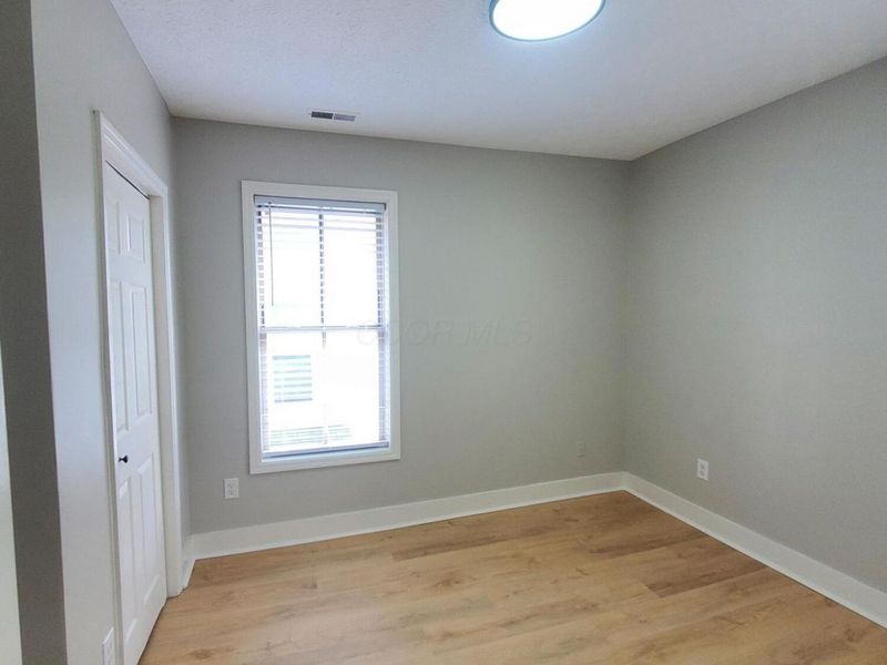 33 S Cypress Avenue, Columbus, OH 43222 Photo 4