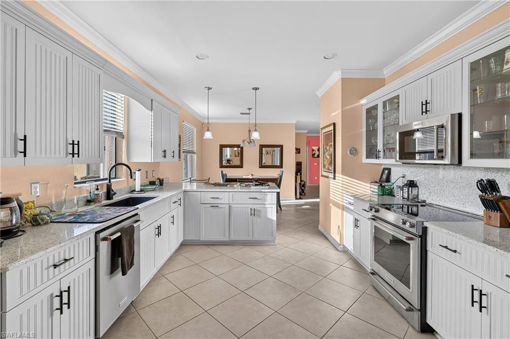3652 Treasure Cove Cir, Naples, FL 34114 Photo
