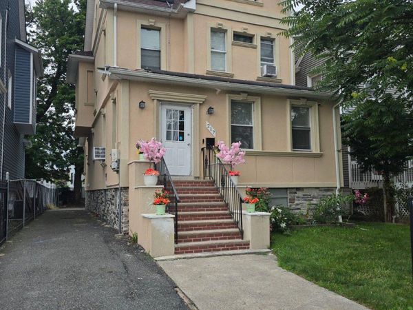 217 RUTLEDGE AVENUE , EAST ORANGE, NJ 07017