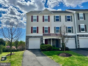 2874 CHINKAPIN OAK LANE, WOODBRIDGE, VA 22191