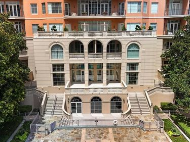 3535 GILLESPIE Street, Unit 104, Dallas, TX 75219