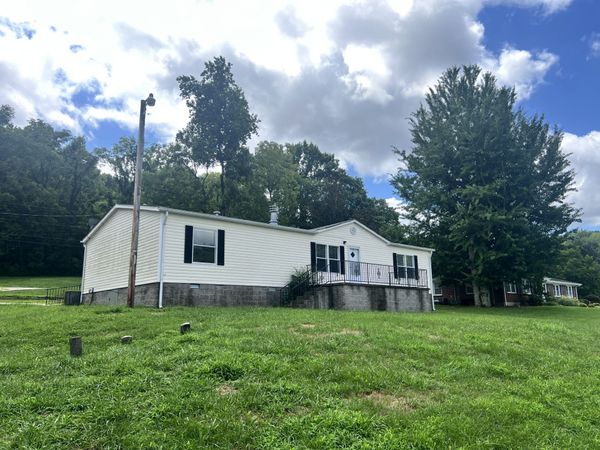 48 Turkey Creek Hwy , Carthage, TN 37030