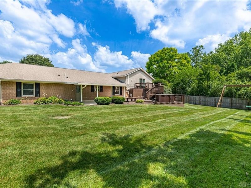 1872 Sugar Run Trail, Bellbrook, OH 45305 Photo 32