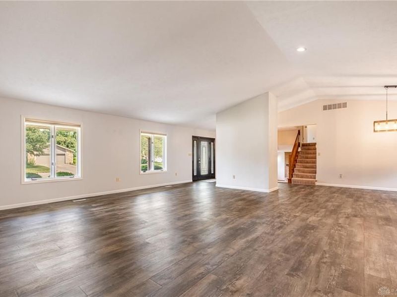 1872 Sugar Run Trail, Bellbrook, OH 45305 Photo 5