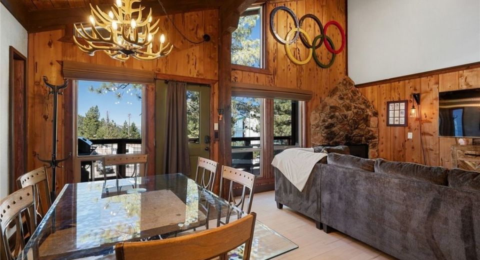 315 Olympic Court, Unit F, Stateline, NV 89449 Photo