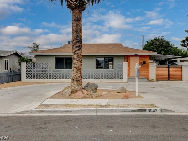 1032 Howard Drive , Las Vegas, NV 89104