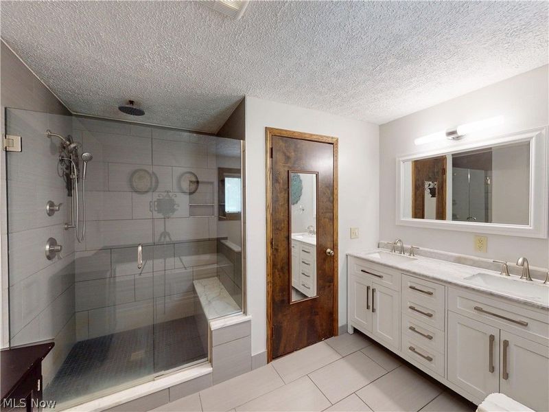 5484 Vermouth Street NW, North Canton, OH 44720 Photo 21