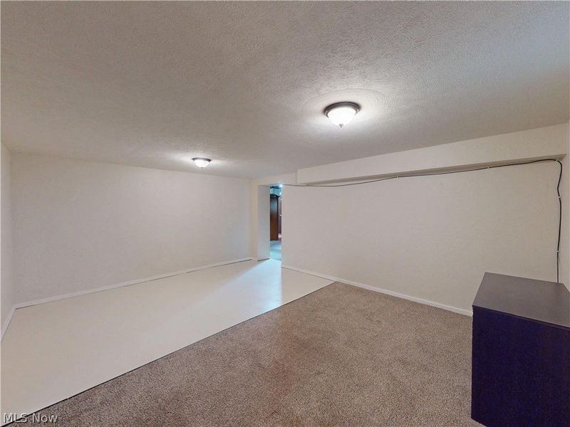 5484 Vermouth Street NW, North Canton, OH 44720 Photo 36