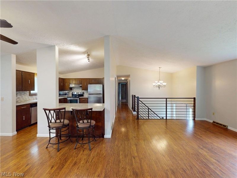 5484 Vermouth Street NW, North Canton, OH 44720 Photo 4