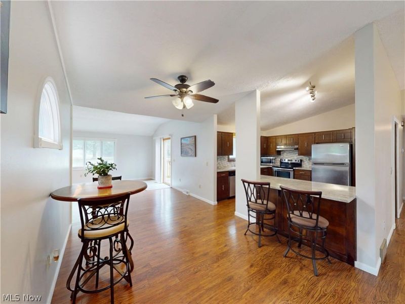 5484 Vermouth Street NW, North Canton, OH 44720 Photo 5