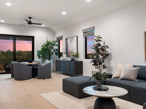9803 Ribelin Ranch CT, Austin, TX 78750