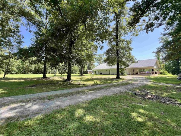 1678 Gentry Road , Star City, AR 71667