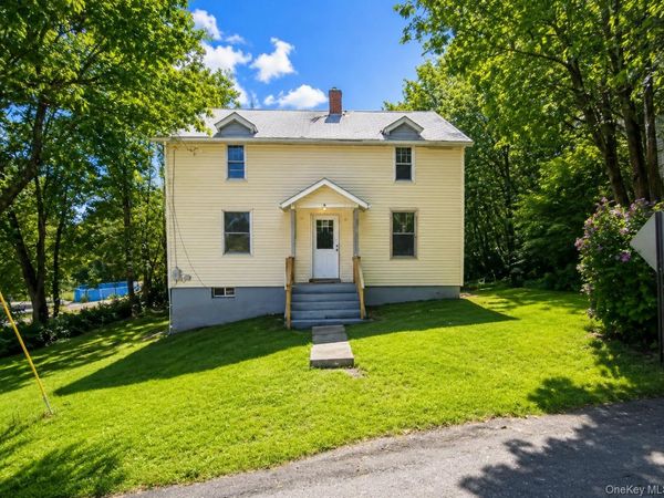 6 Old Walnut Street , Catskill, NY 12414