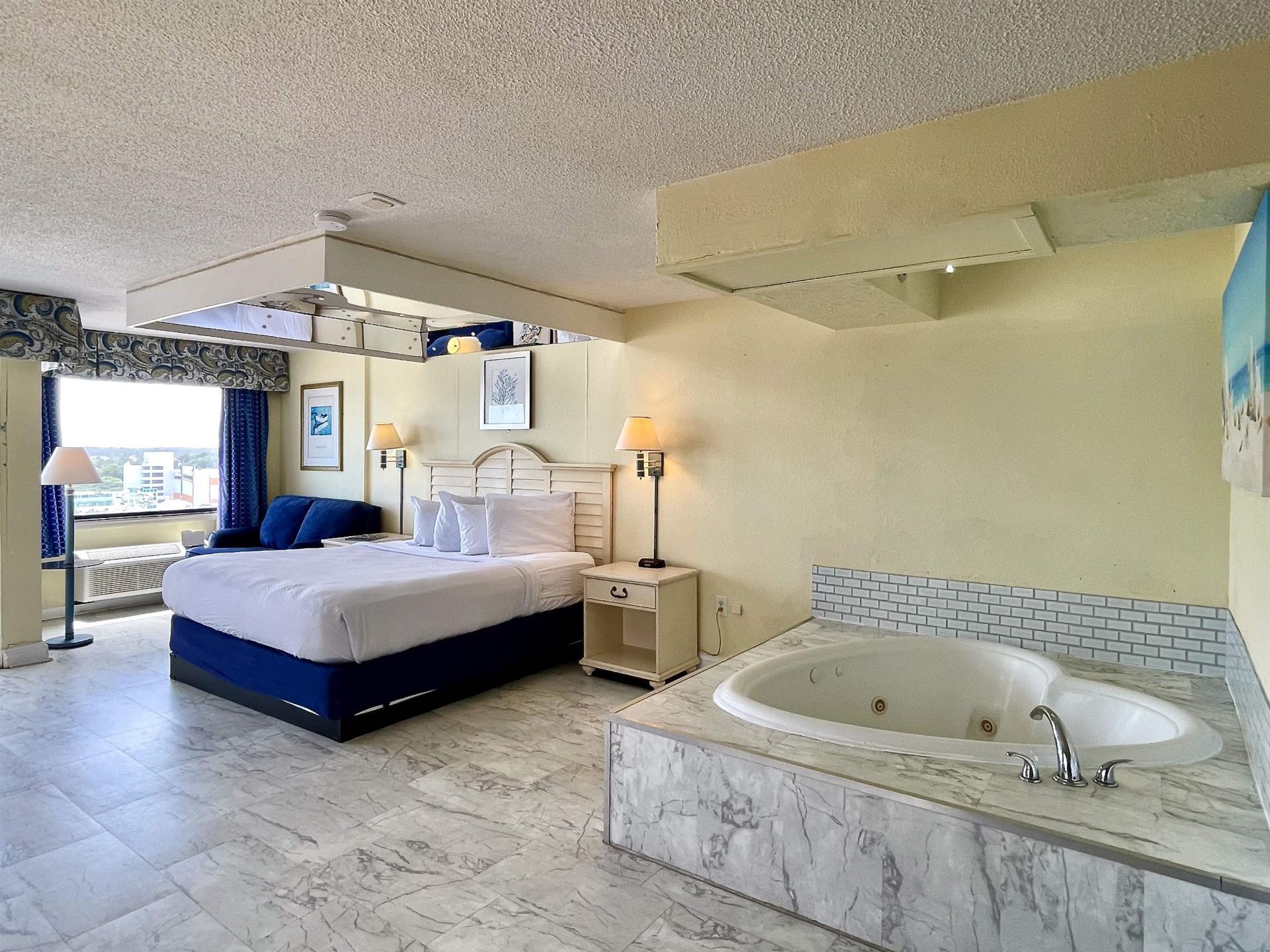 1205 S Ocean Blvd.  Photo 4