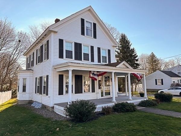 63 Maple Ave, Unit 1, Shrewsbury, MA 01545