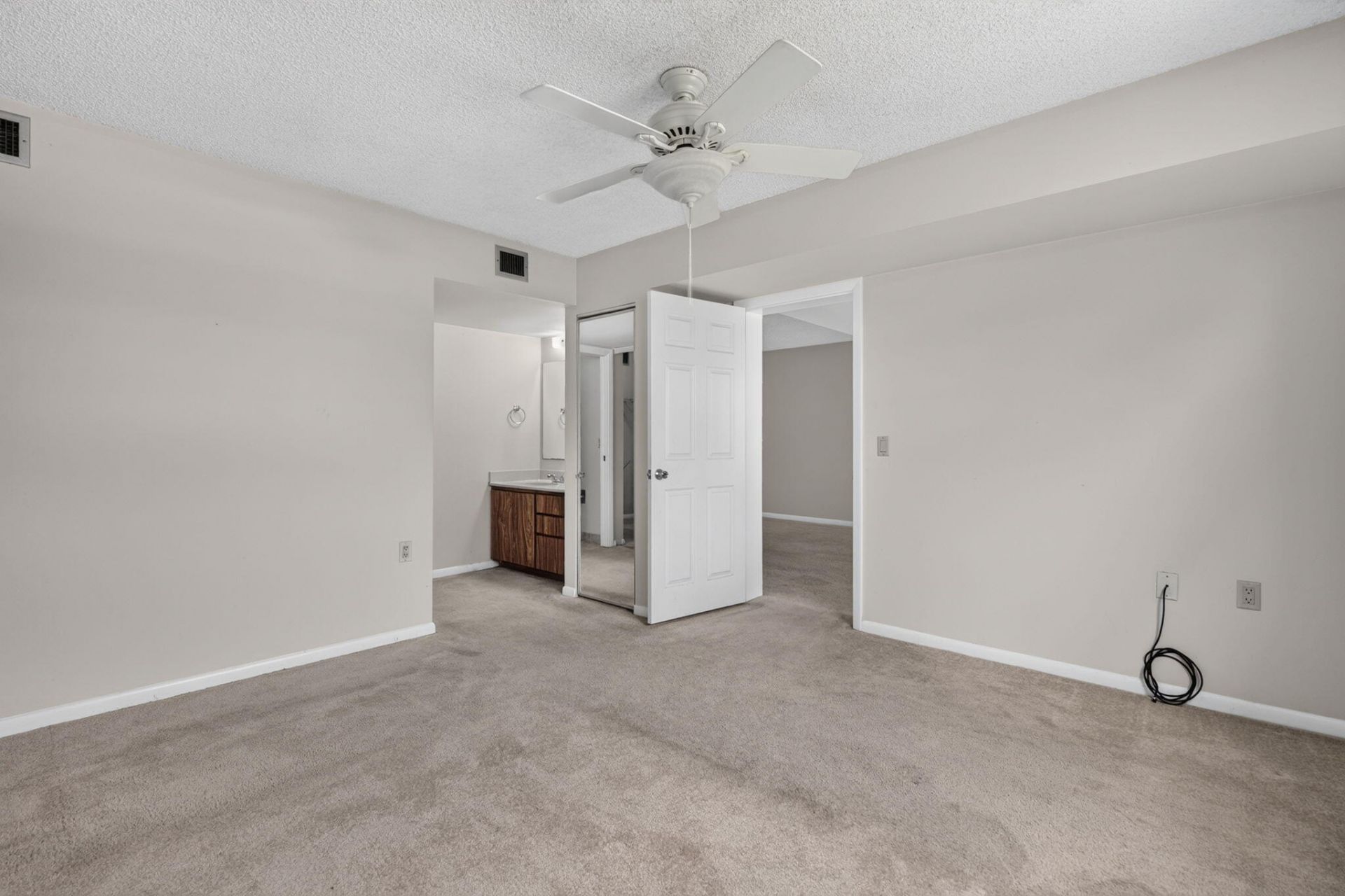 3501 Village Boulevard, Unit 304, West Palm Beach, FL 33409 Photo