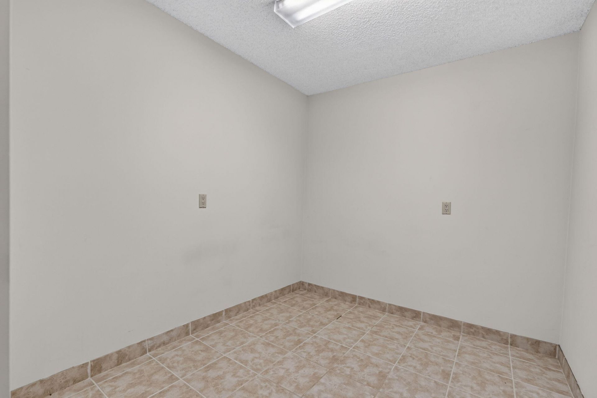 3501 Village Boulevard, Unit 304, West Palm Beach, FL 33409 Photo