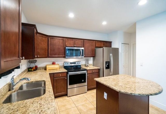 416 Seafoam Circle, Fort Pierce, FL 34945 Photo