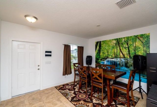 416 Seafoam Circle, Fort Pierce, FL 34945 Photo