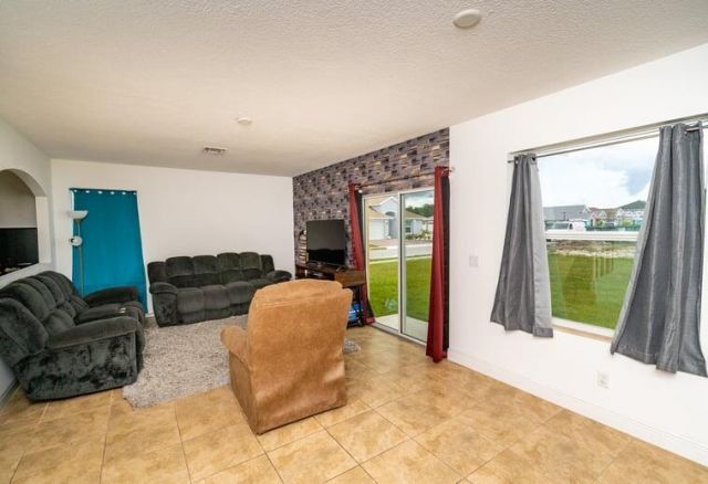 416 Seafoam Circle, Fort Pierce, FL 34945 Photo