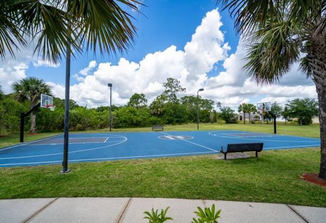 416 Seafoam Circle, Fort Pierce, FL 34945 Photo
