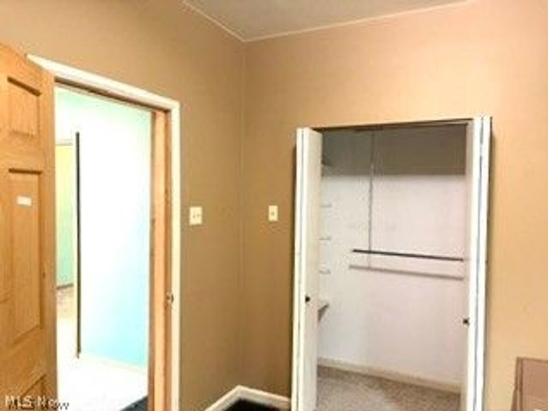 1936 Creston Road , Cambridge, OH 43725 Photo 12