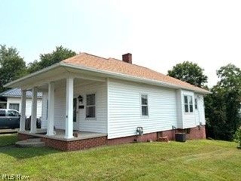 1936 Creston Road , Cambridge, OH 43725 Photo 3
