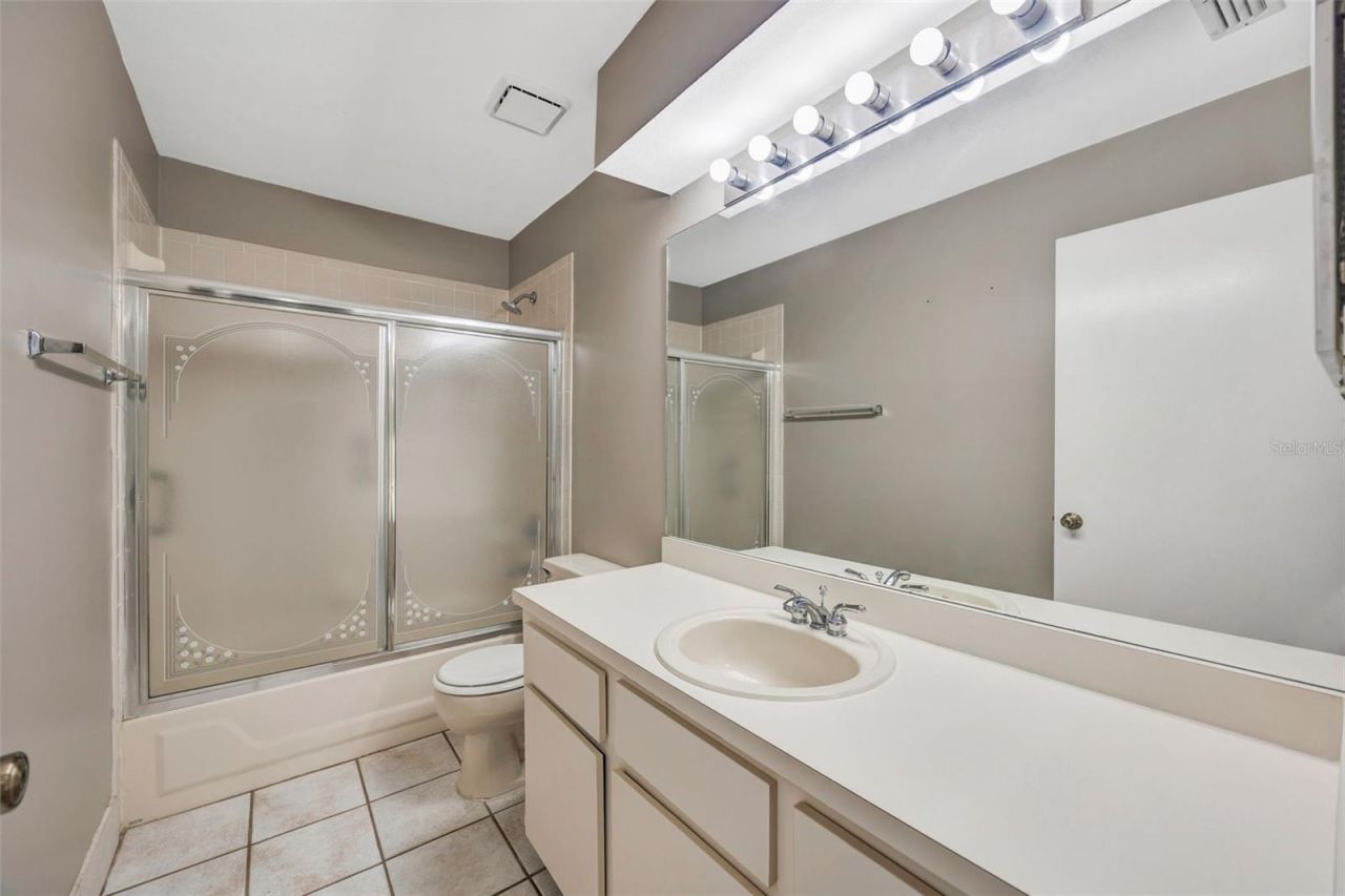 2018 Chelam Way, Brandon, FL 33511 Photo