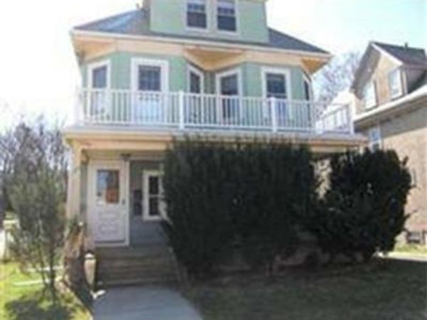 107 Merrymount Rd, Unit 2, Quincy, MA 02169