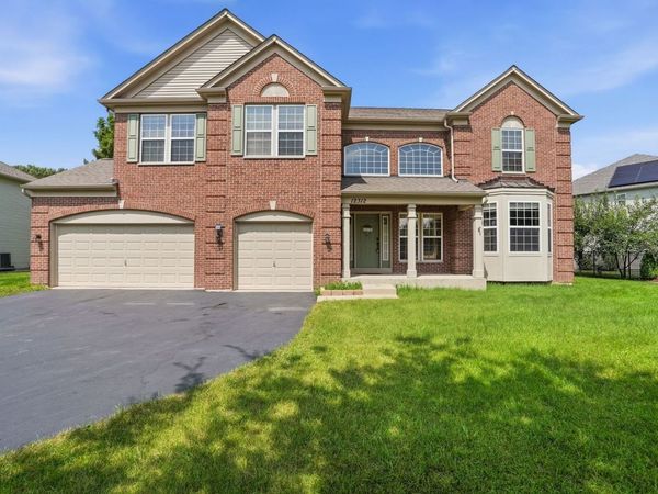 12312 BLUE IRIS Lane, Plainfield, IL 60585