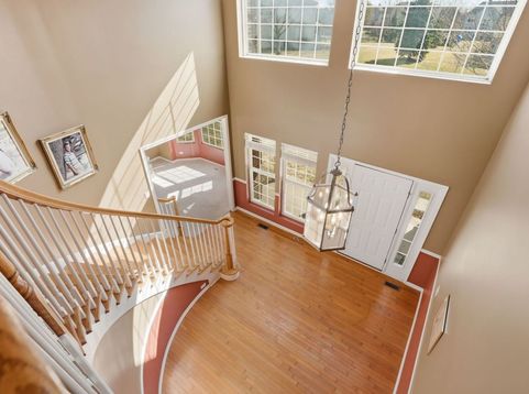 Main Photo