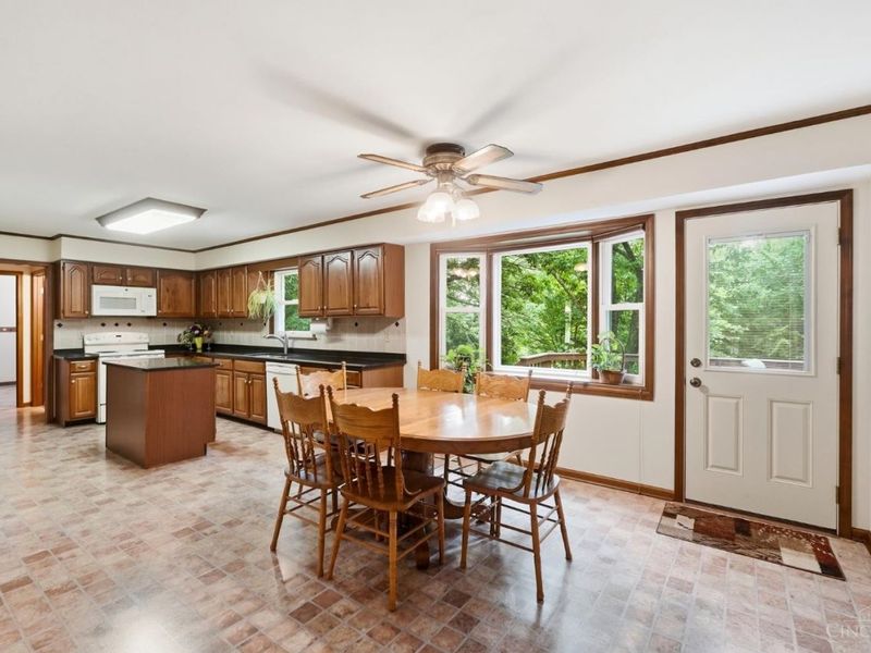 7473 Amy Beth Court, West Chester, OH 45069 Photo 16