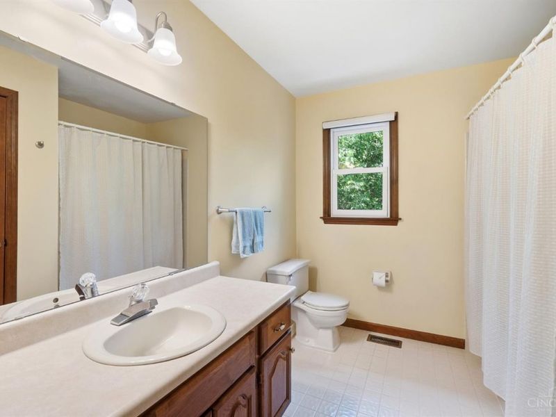 7473 Amy Beth Court, West Chester, OH 45069 Photo 31