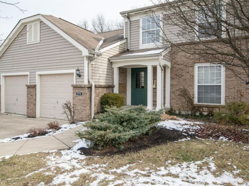 870 Southmeadow Circle, Springfield Twp., OH 45231 Photo 2