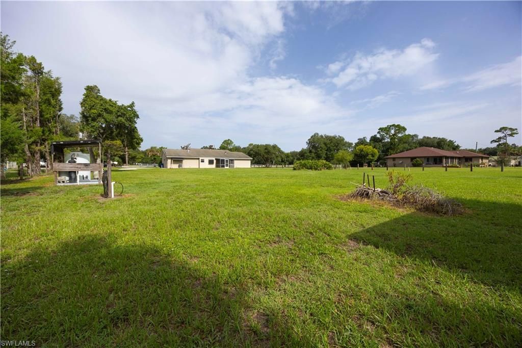 21680 N River Rd , Alva, FL 33920 Photo