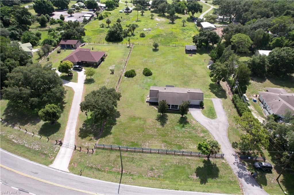 21680 N River Rd , Alva, FL 33920 Photo