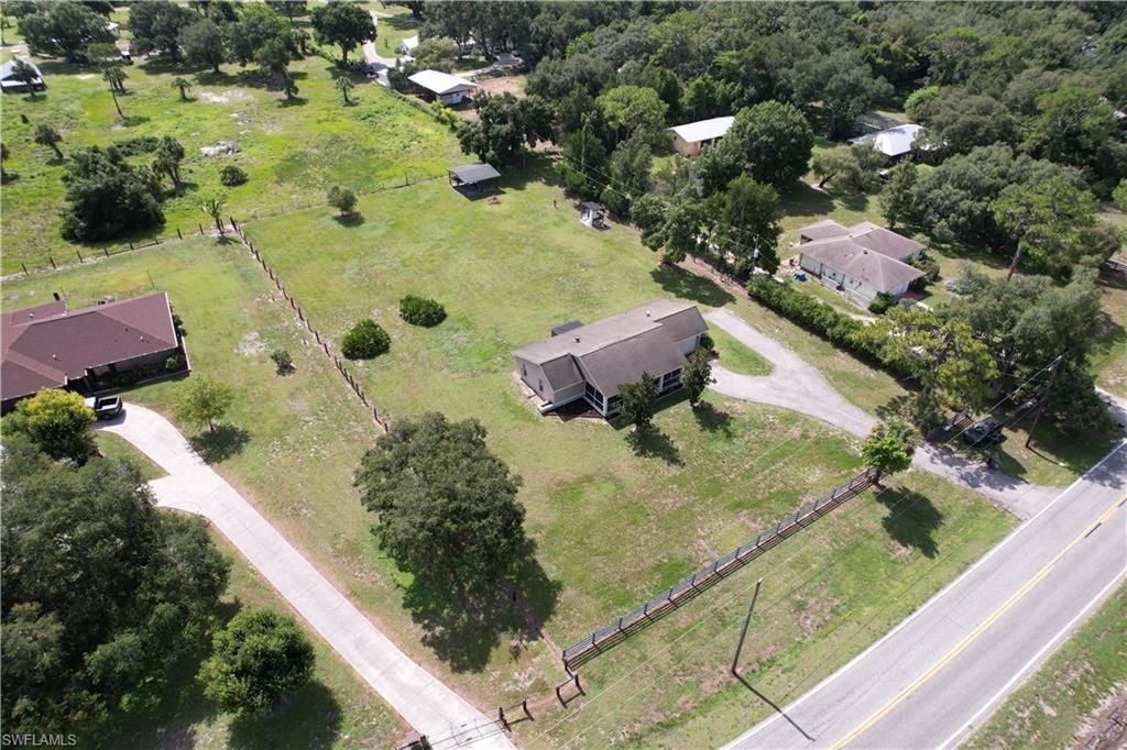 21680 N River Rd , Alva, FL 33920 Photo