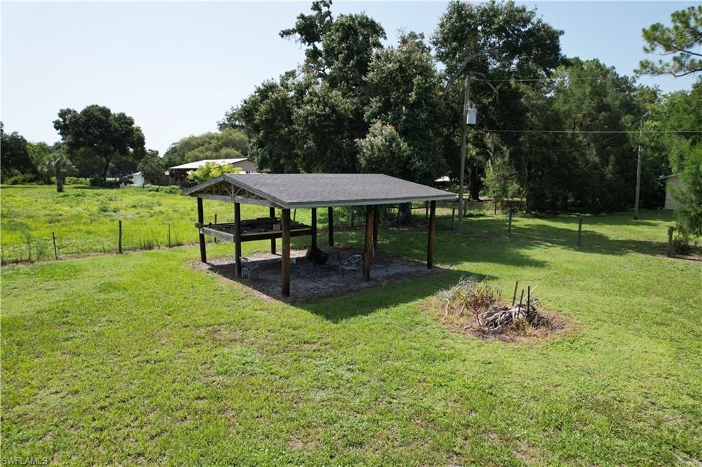 21680 N River Rd , Alva, FL 33920 Photo