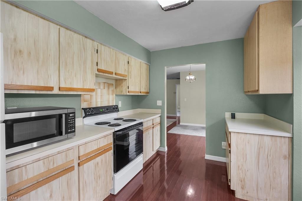 21680 N River Rd , Alva, FL 33920 Photo