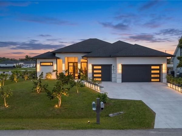 4301 10th ST W, LEHIGH ACRES, FL 33971