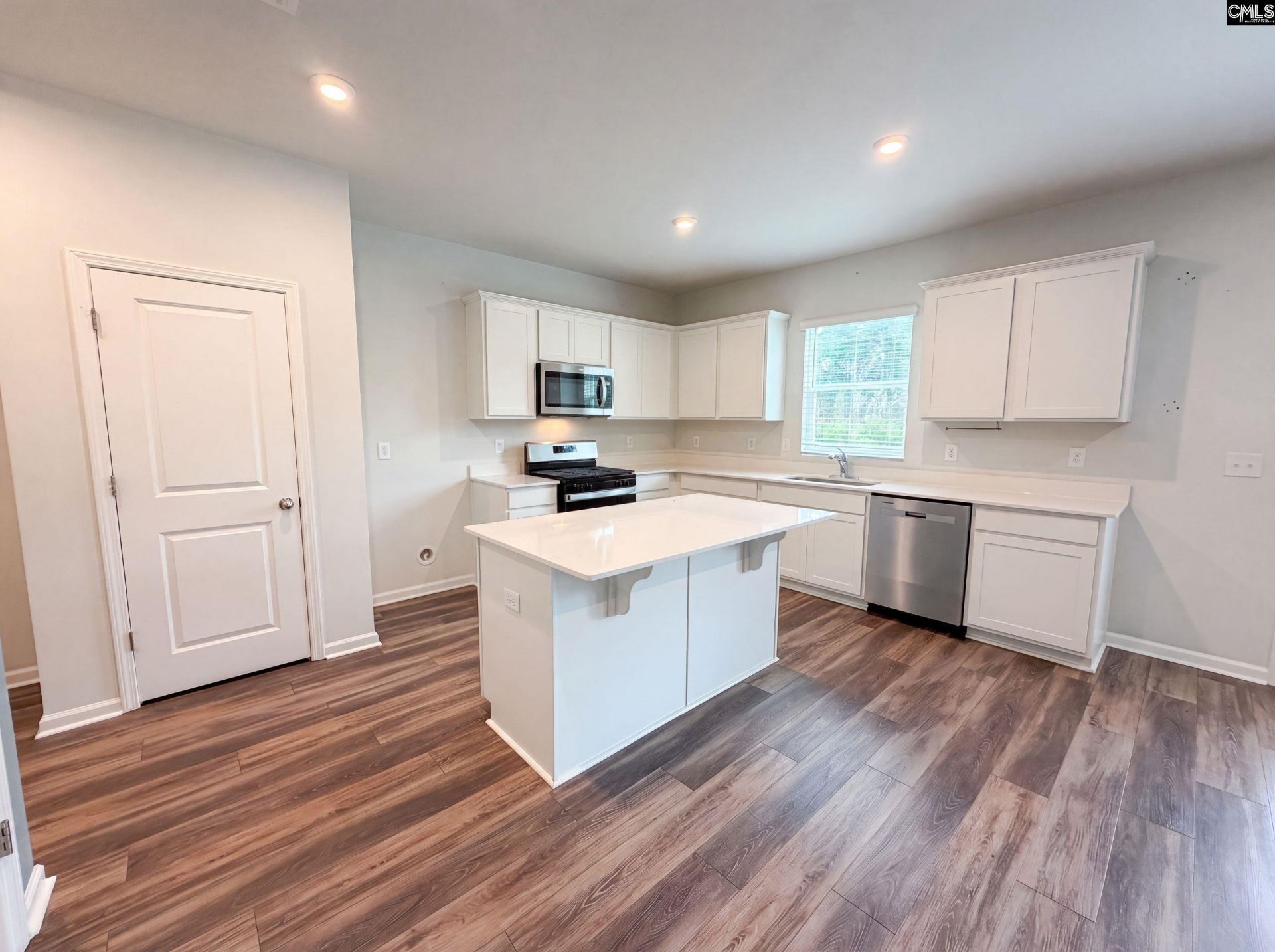 1165 Eagleston Way Photo 6