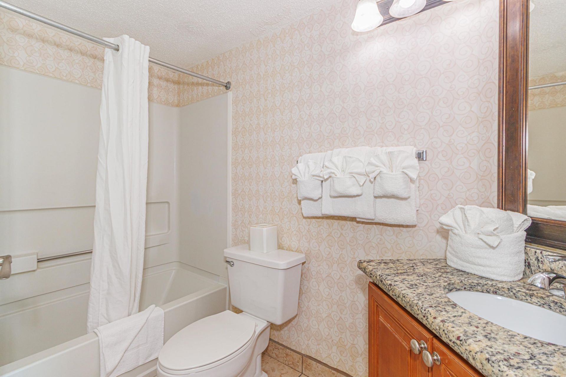 2701 N Ocean Blvd. Photo 18